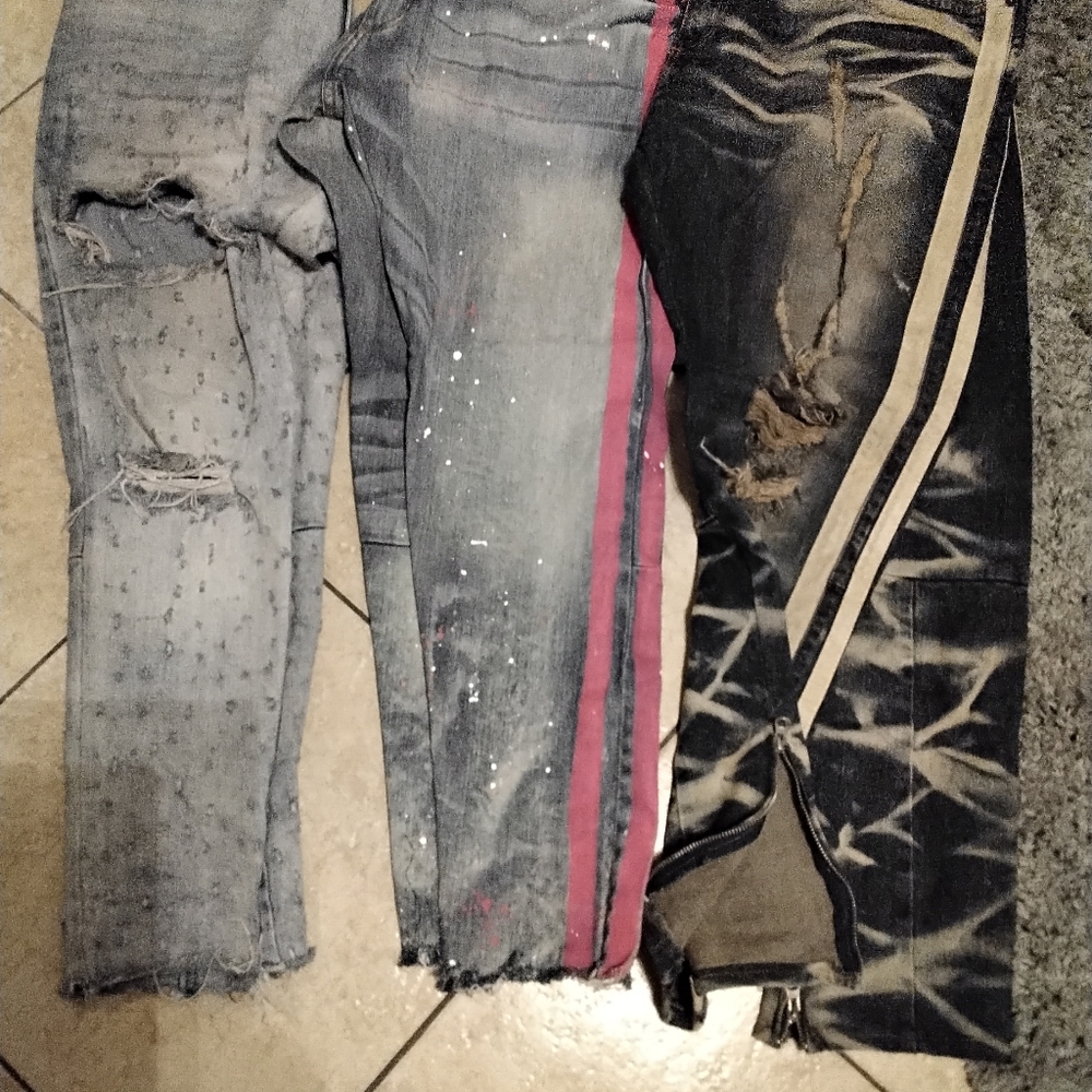 3 Golden jeans